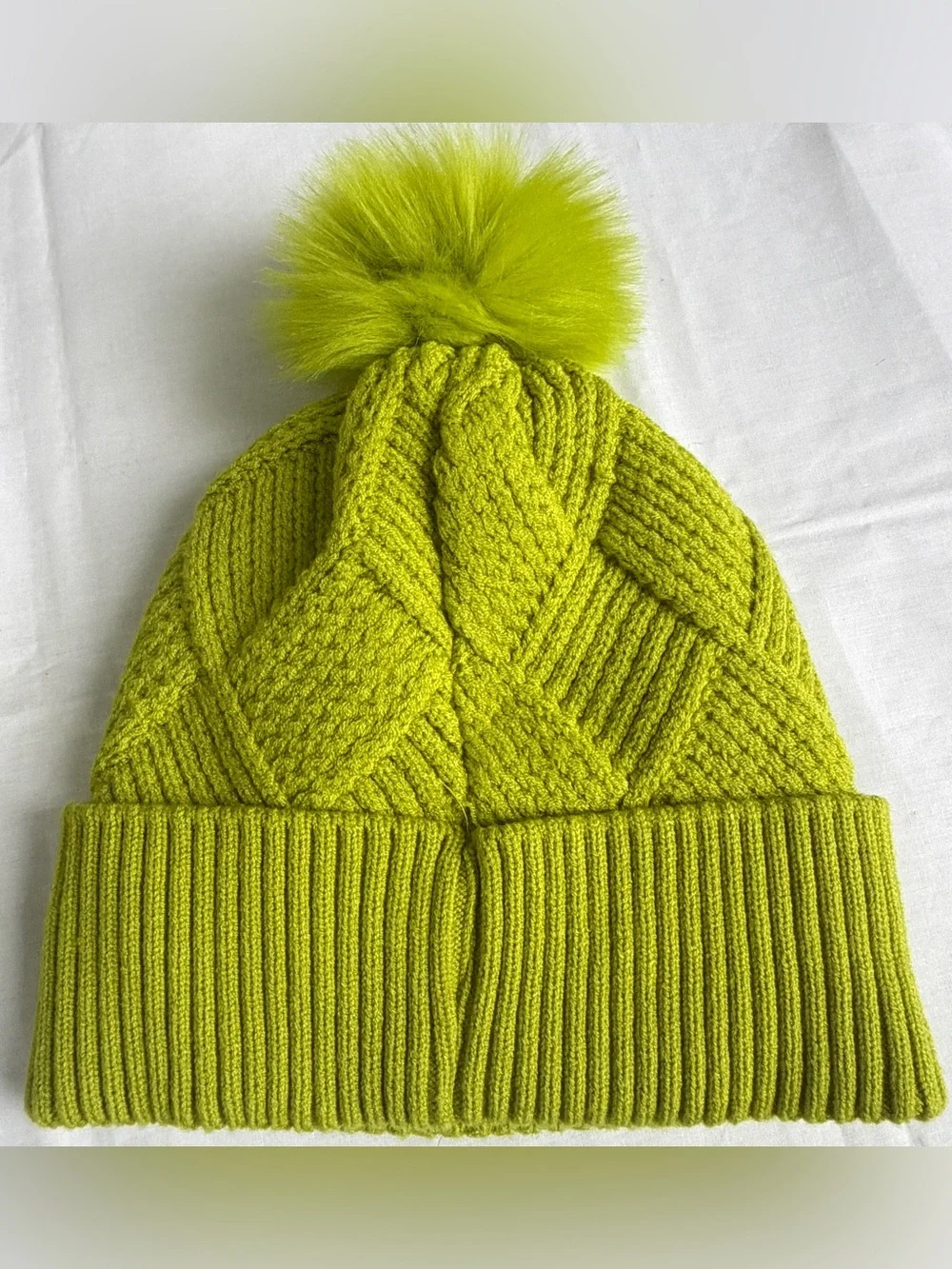 Dr Seuss The Grinch Youth Christmas Green Beanie Pom Hat Gloves Keyring 1 Size